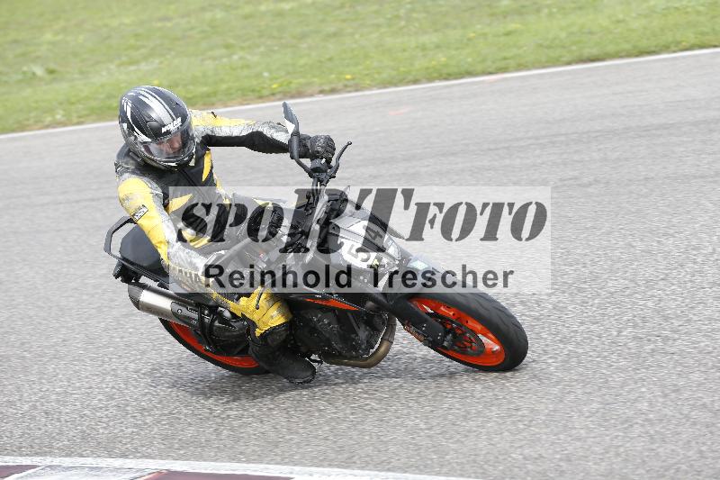 Archiv-2025/53 16.09.2025 Track Day Domi Aegerter ADR/Gruppe gruen/54